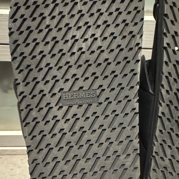 Hermes “extra” black leather sandals - Picture 6 of 8